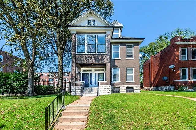5779 Pershing Ave — Photo 1