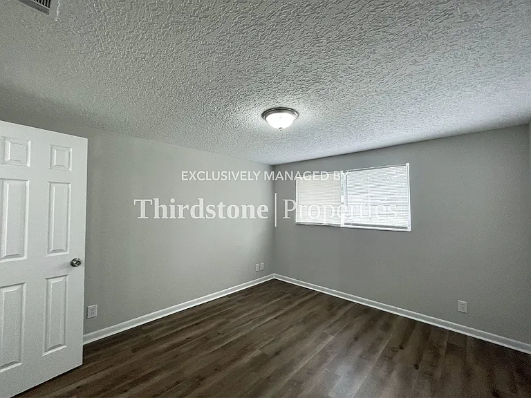 5164 Timawatha Ave — Photo 9