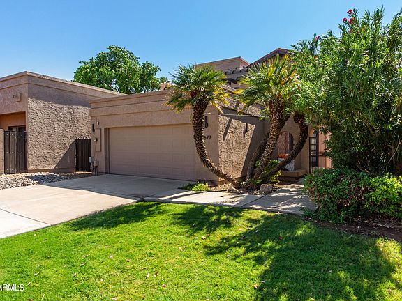 3rd image of 8677 E Via Del Valle --