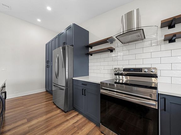 4th image of 1118 Prescott Dr APT 2D