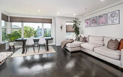 312 10th Street