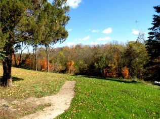 6616 Tower Terrace Rd, Cedar Rapids, IA 52411