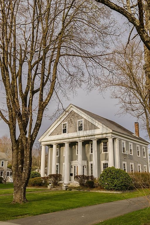 33 Main St, Northfield, MA 01360 | Zillow