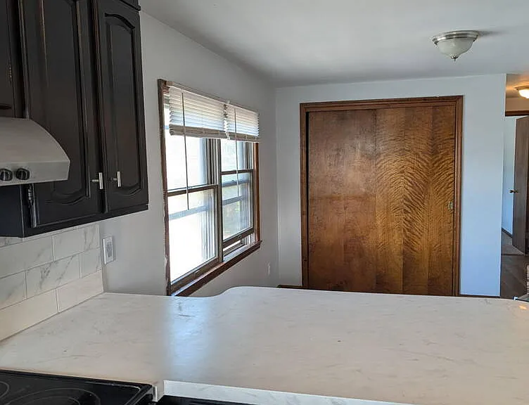 1729 Ferguson St #2 — Photo 7