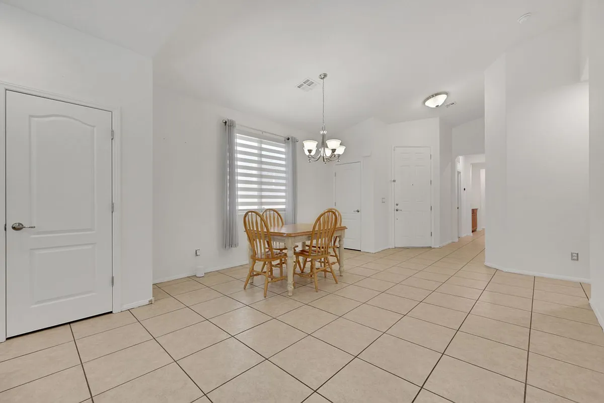Building Photo - 4913 Calabash Tree Ct