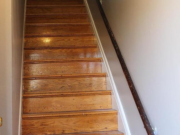 2nd image of 171 Talbott St #0