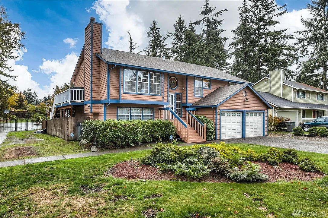 33848 35th Ave SW photo 1