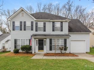 10623 Gold Pan Rd, Charlotte, NC 28215