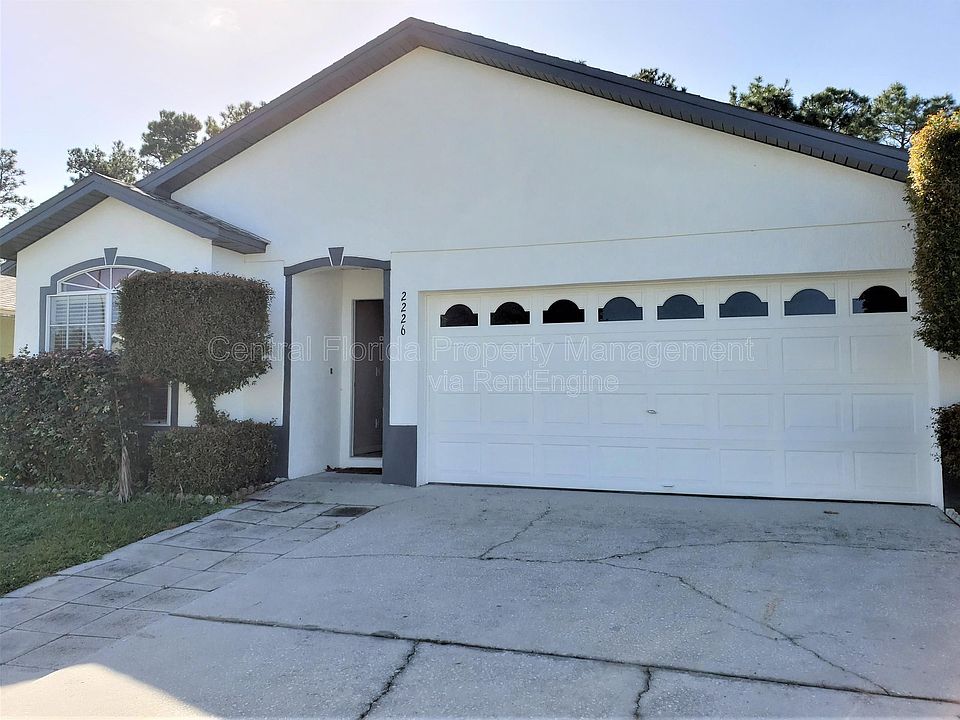 1st image of 2226 Justin Ave