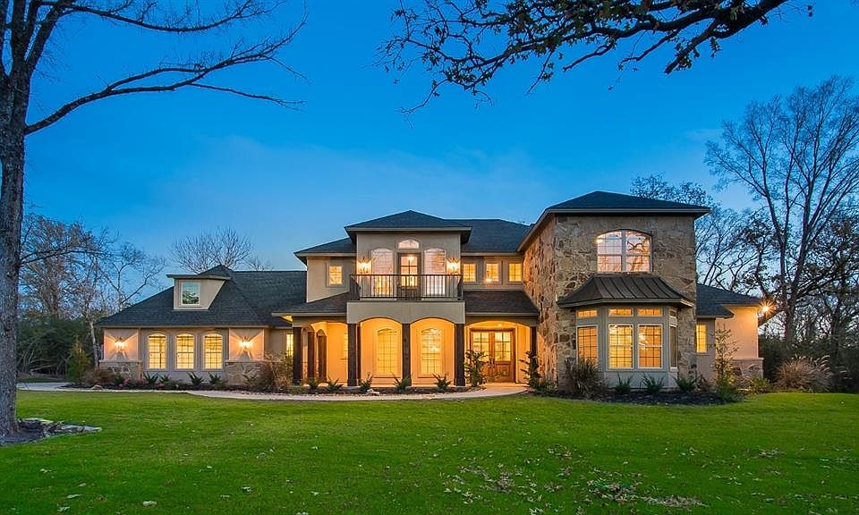 1st image of 7336 River Place Ct