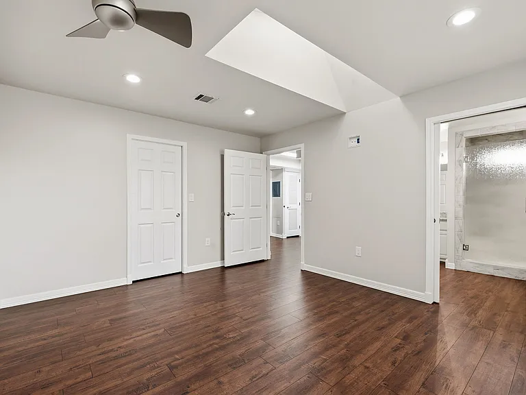 200 Highlands St — Photo 40