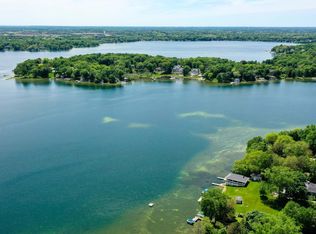 34829 W Fairview Rd, Oconomowoc, WI 53066