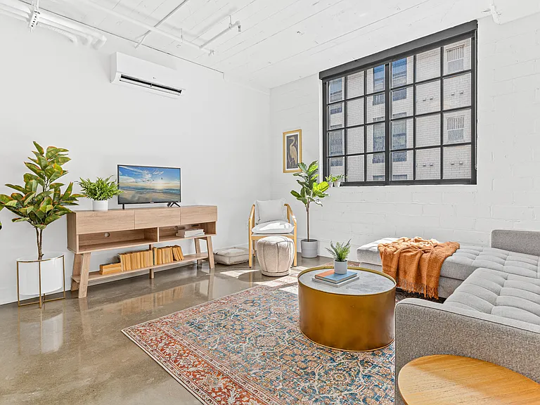 The Hall Lofts — Photo 20