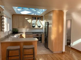 727 Longfellow Ave #2, Hermosa Beach, CA 90254