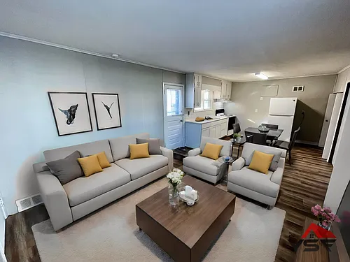 310 Harrison St. Photo 1