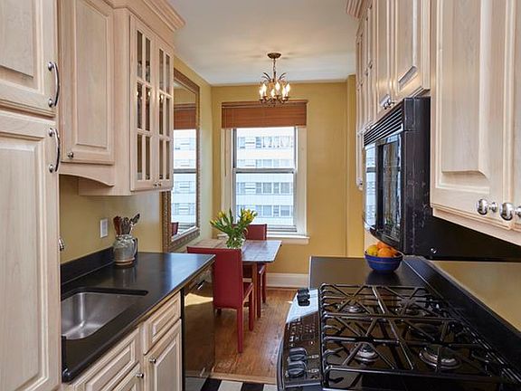 5th image of 315 E 68th St APT 8B