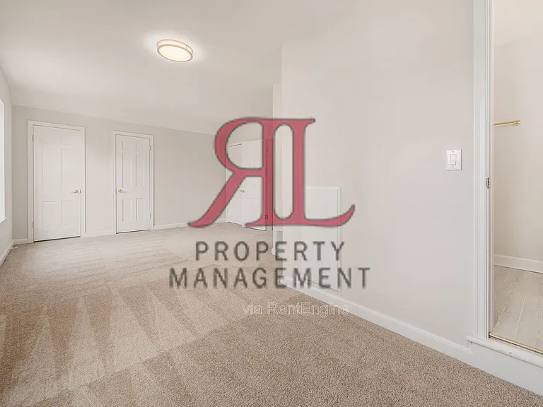 85 Eastmoor Blvd — Photo 35
