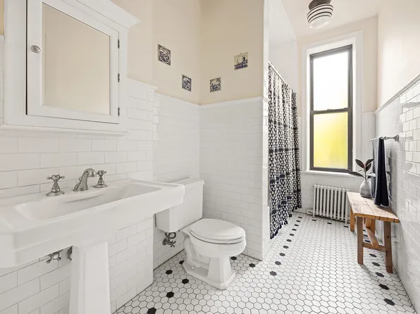 392 Third Street image 8 of 18