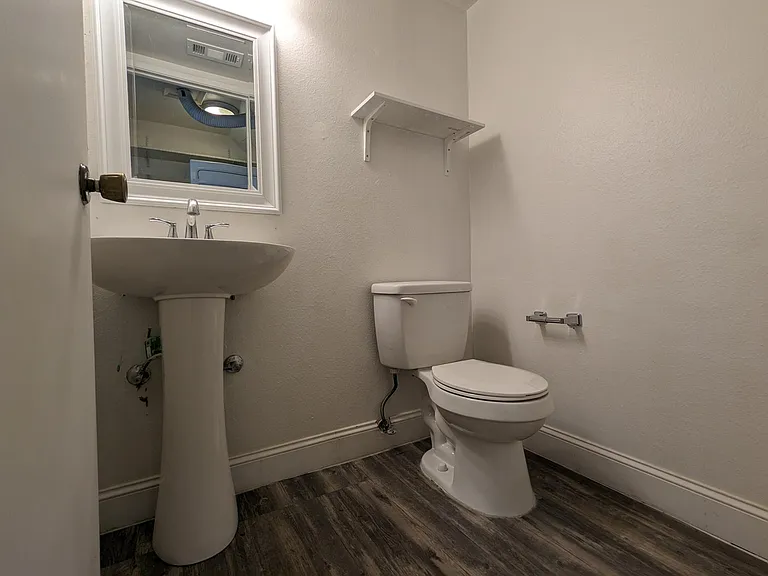 8906 Lanier Way #C — Photo 13
