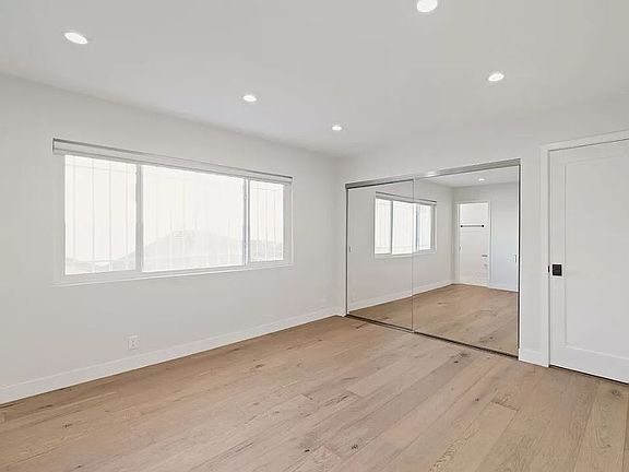 5th image of 153 S Palm Dr APT 5