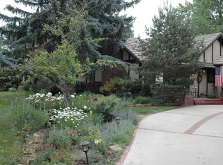 5400 Beach Rd, Bow Mar, CO 80123