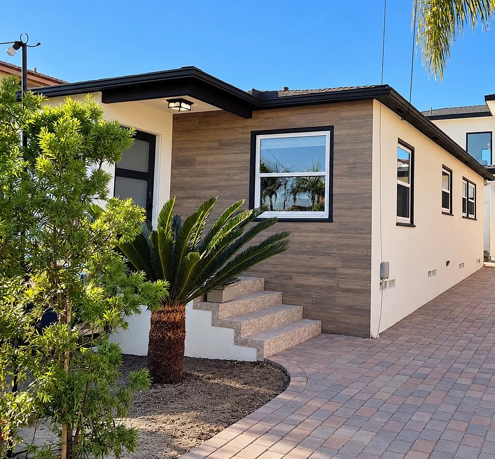 Hugo St, San Diego — Photo 1