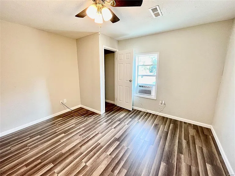 2203 Bryan Ave #A — Photo 14