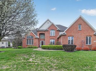 3519 Deer Creek Dr, Maumee, OH 43537