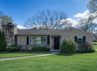 29 Polk Cir, Fort Oglethorpe, GA 30742