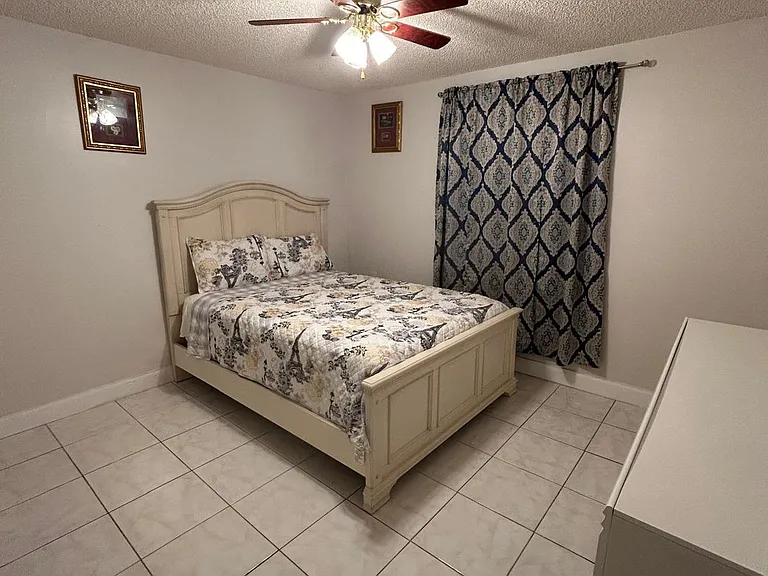 7526 SW 7th Ct — Photo 23