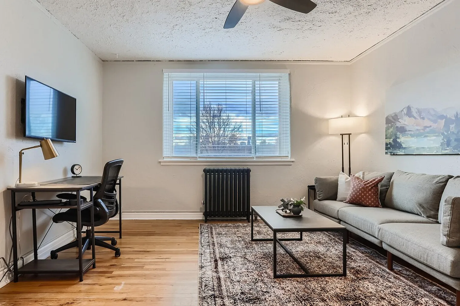 2 bed, 1.0 bath, 548 sqft, $2,731 — Photo 4
