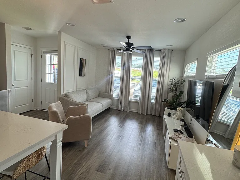 3605 Meadow Vista Ln — Photo 9