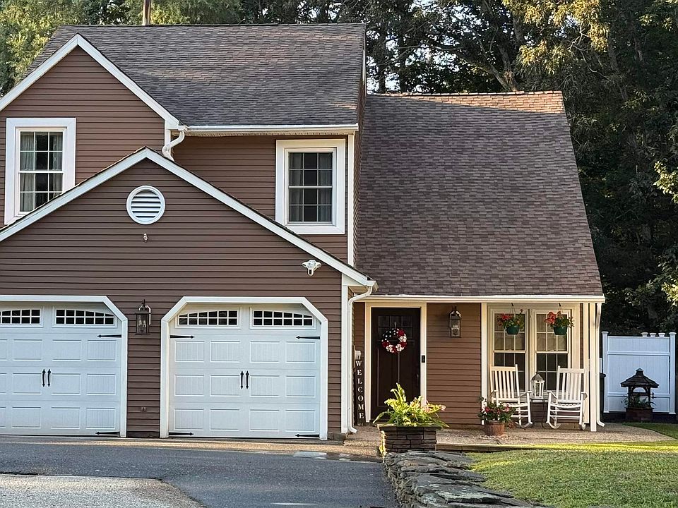 1st image of 725 Whalers Cove Ct