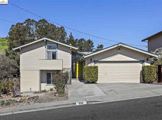 930 Barkley Ct, Pinole, CA 94564