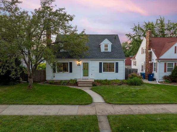 528 Campbell Ave, Waterloo, IA 50701