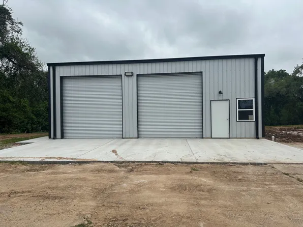 1001 Texas Independence Trl #288, Clute, TX 77531