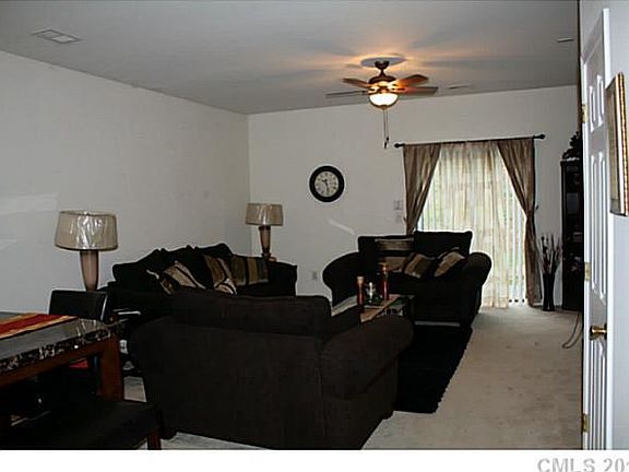3rd image of 2266 Winthrop Chase Dr #2266