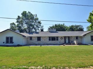 412 W Jack Frost St, Avoca, IA 51521