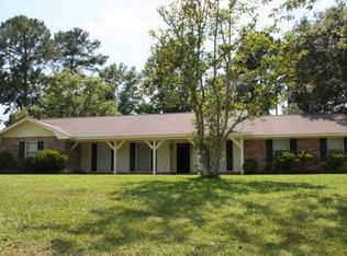 913 Eldorado Dr, Dothan, AL 36303