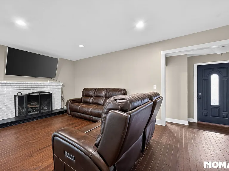 8315 Hilton Rd — Photo 6