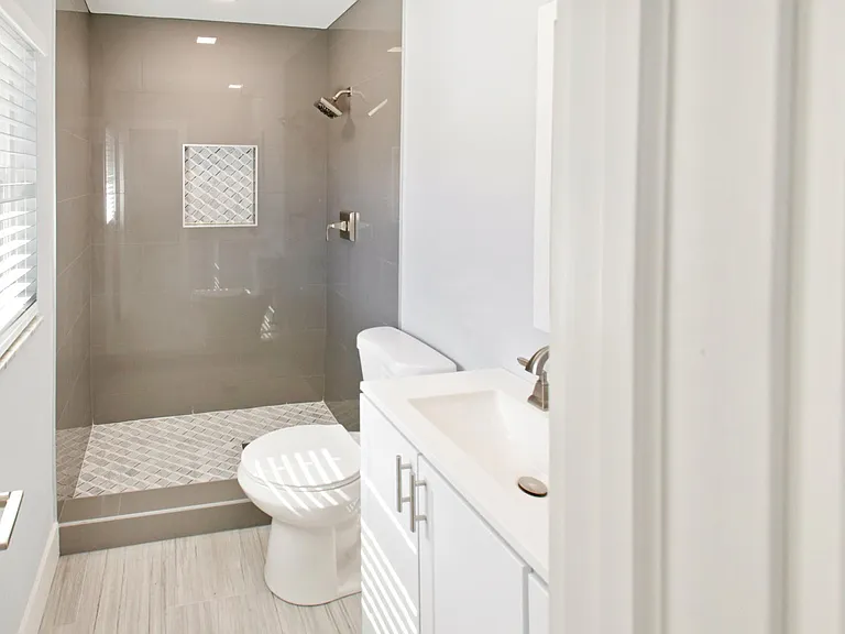 9128 Roan Ln — Photo 7