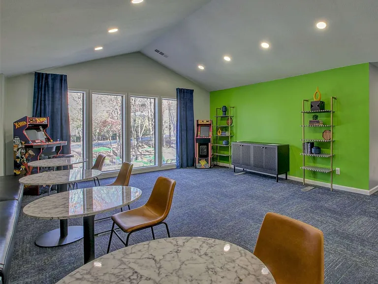 Turtle Creek - Lennox — Photo 15