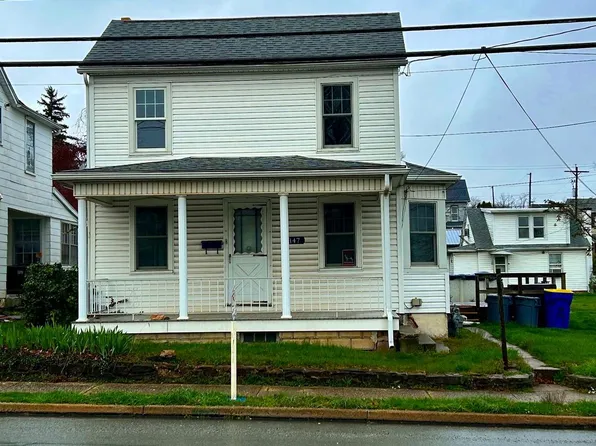 147 Maple St, Manchester, PA 17345