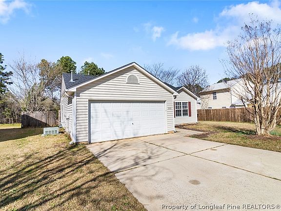 4th image of 202 Providence Hall Dr