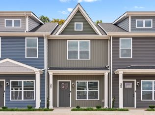 302 Front Ridge Cir, Clarksville, TN 37040