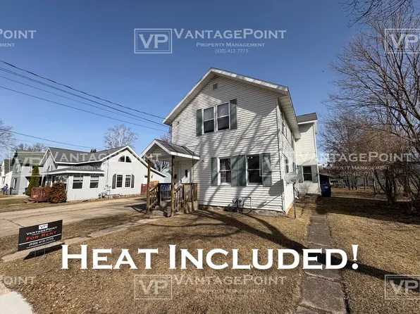 94 10th St, Clintonville, WI 54929