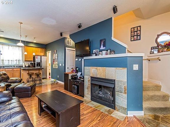 4th image of 2772 SE Palmer Ct