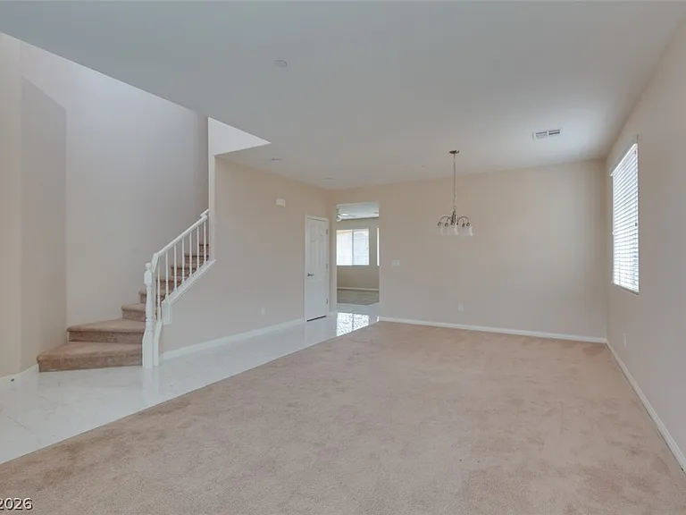 85 Avenza Dr — Photo 3