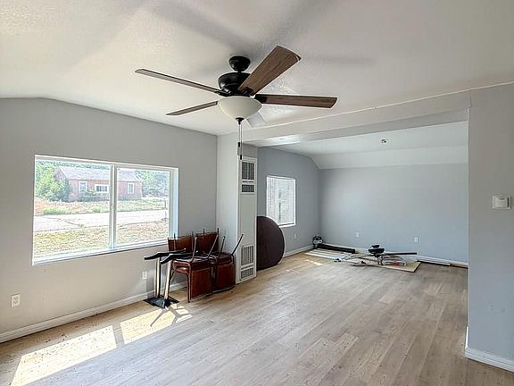 2nd image of 406 & 408 Daniel Ave