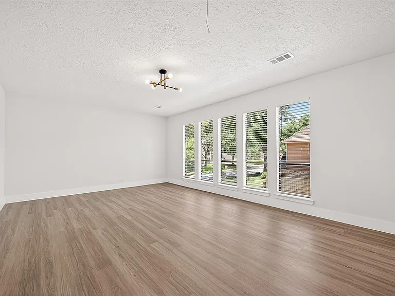 2730 Blue Glen Ln — Photo 42